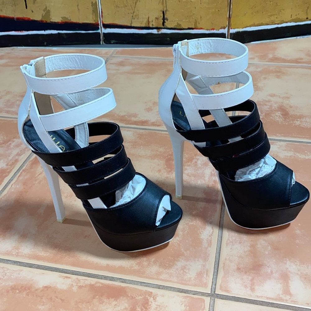 Liliana Platform Heels